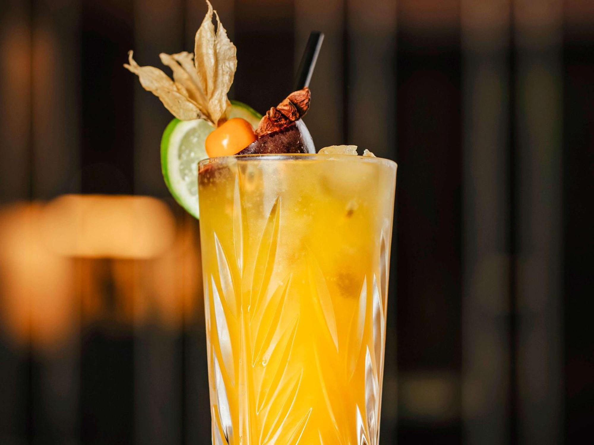 Sofitel Lisbon Liberdade Hotel Exterior photo A screwdriver cocktail
