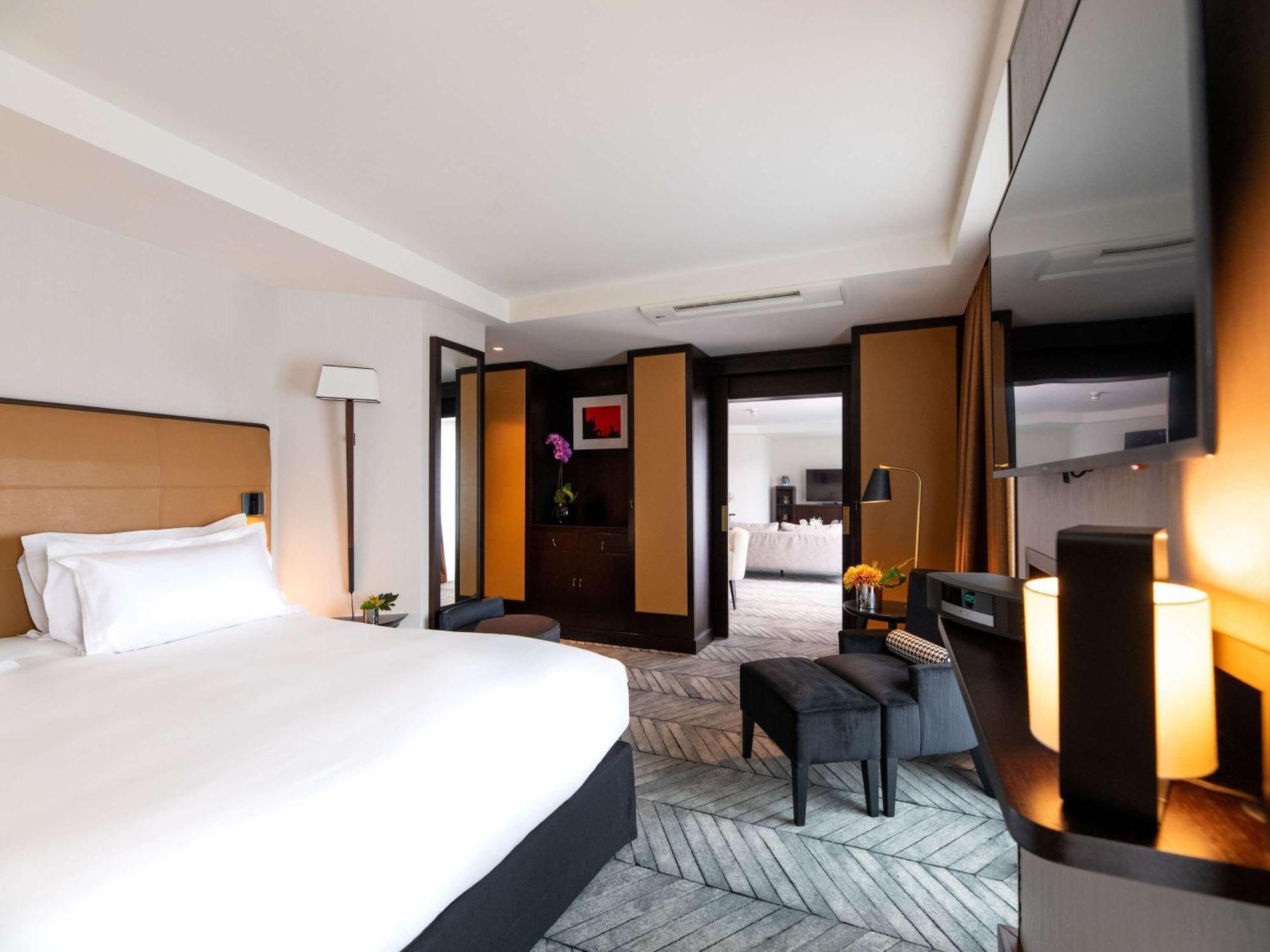 Sofitel Lisbon Liberdade Hotel Exterior photo Suite at the InterContinental Paris Le Grand