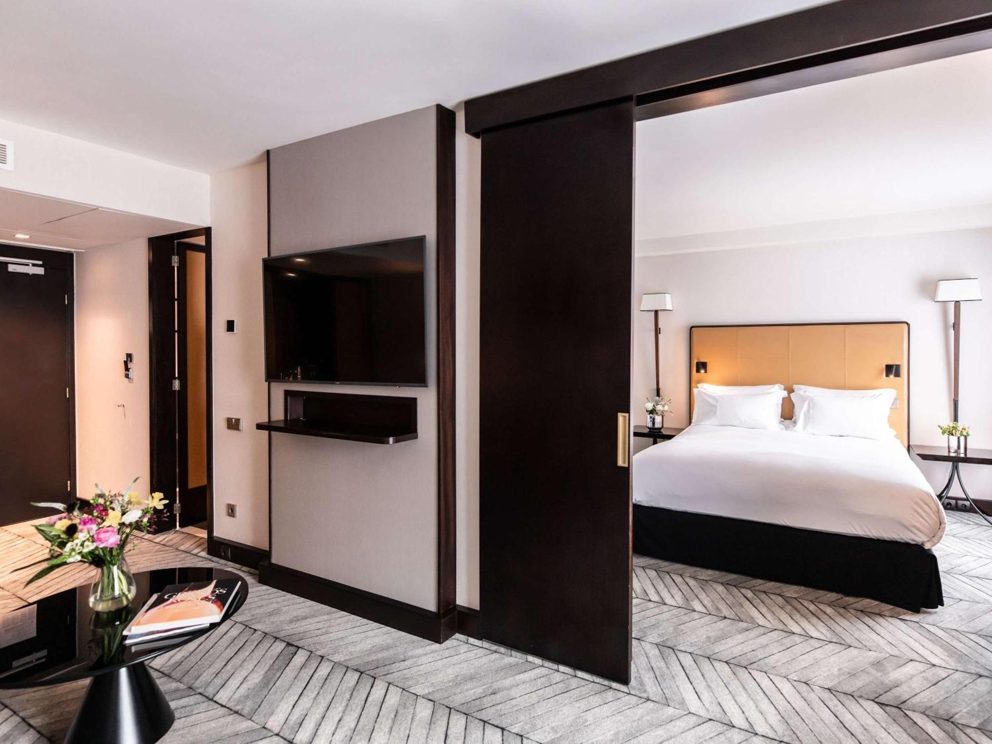 Sofitel Lisbon Liberdade Hotel Exterior photo Suite