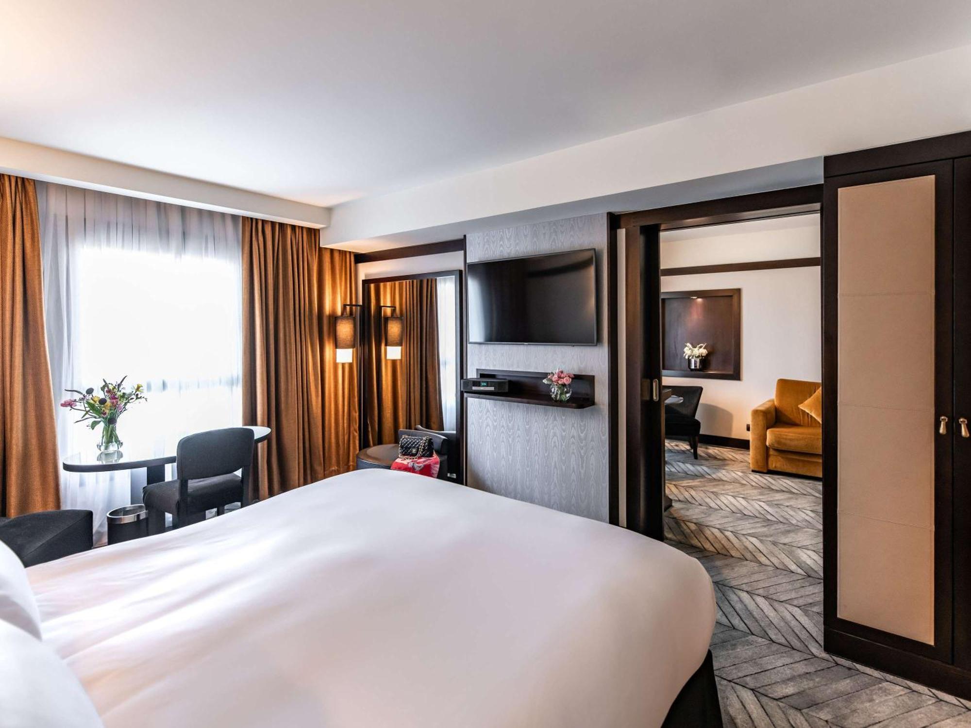 Sofitel Lisbon Liberdade Hotel Exterior photo Suite