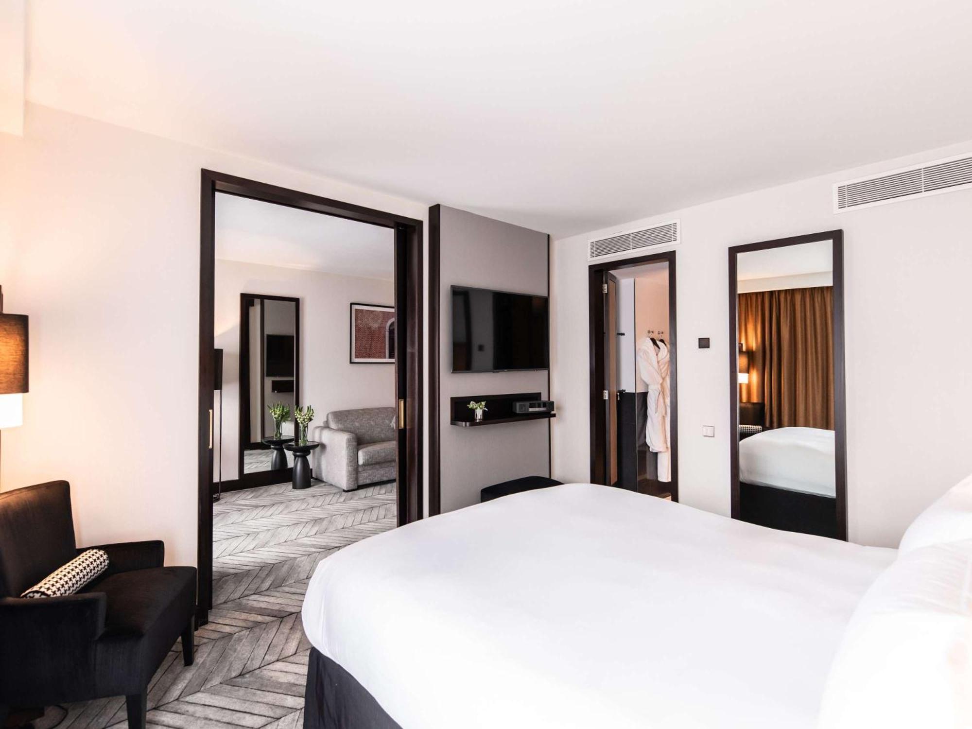 Sofitel Lisbon Liberdade Hotel Exterior photo Suite